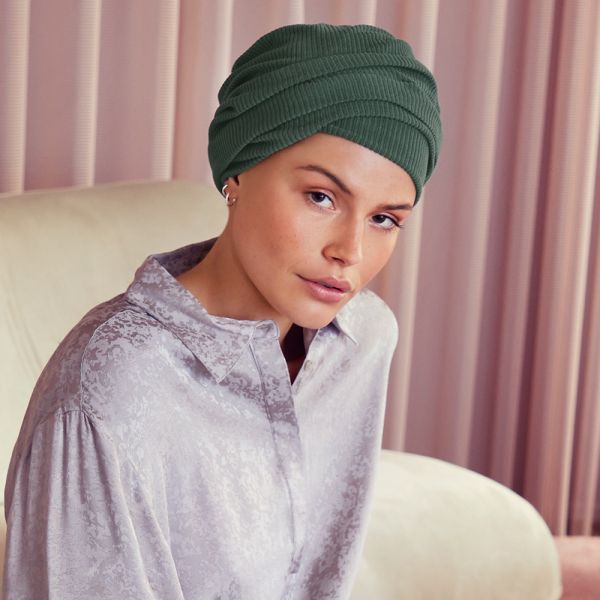 Lea V. Turban 1556